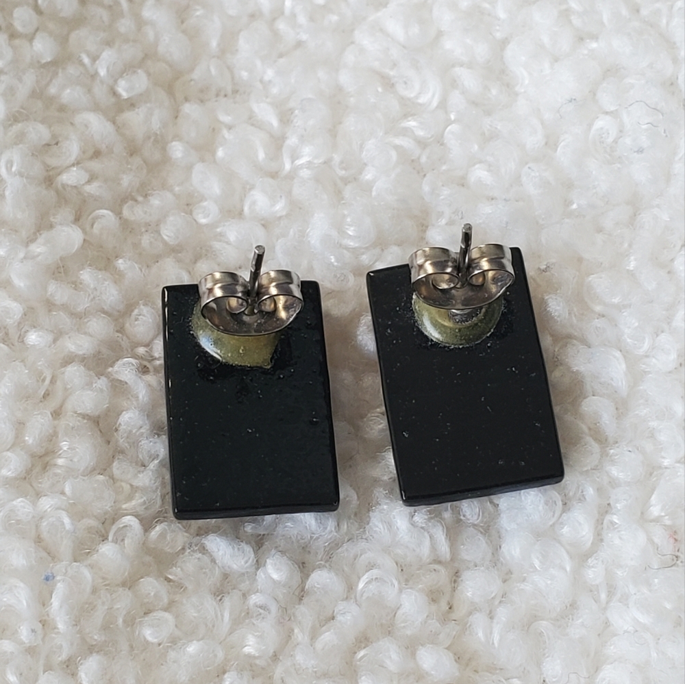 Unique Abstract Style Small Earrings - Picture 2 of 4